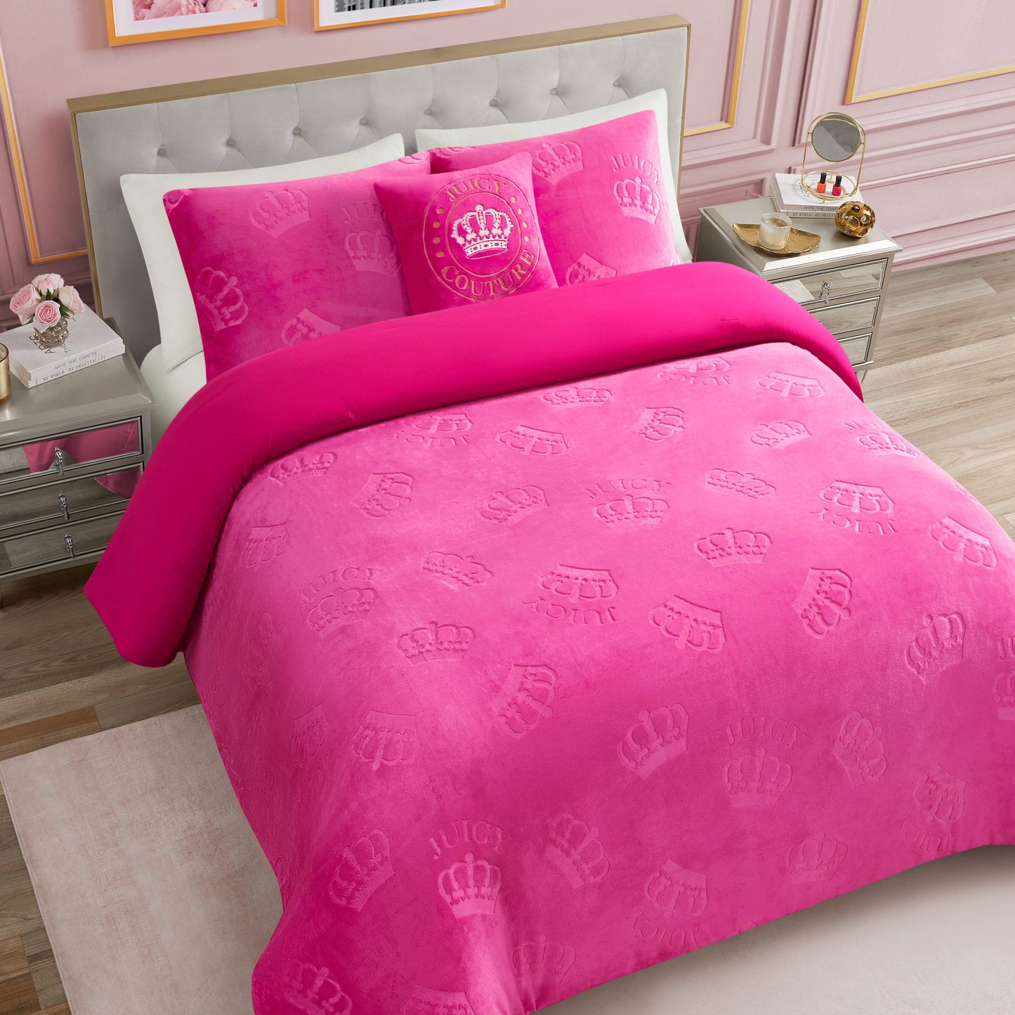 Embossed Plush Crown Comforter Set - Hot Pink Crown - Juicy Couture