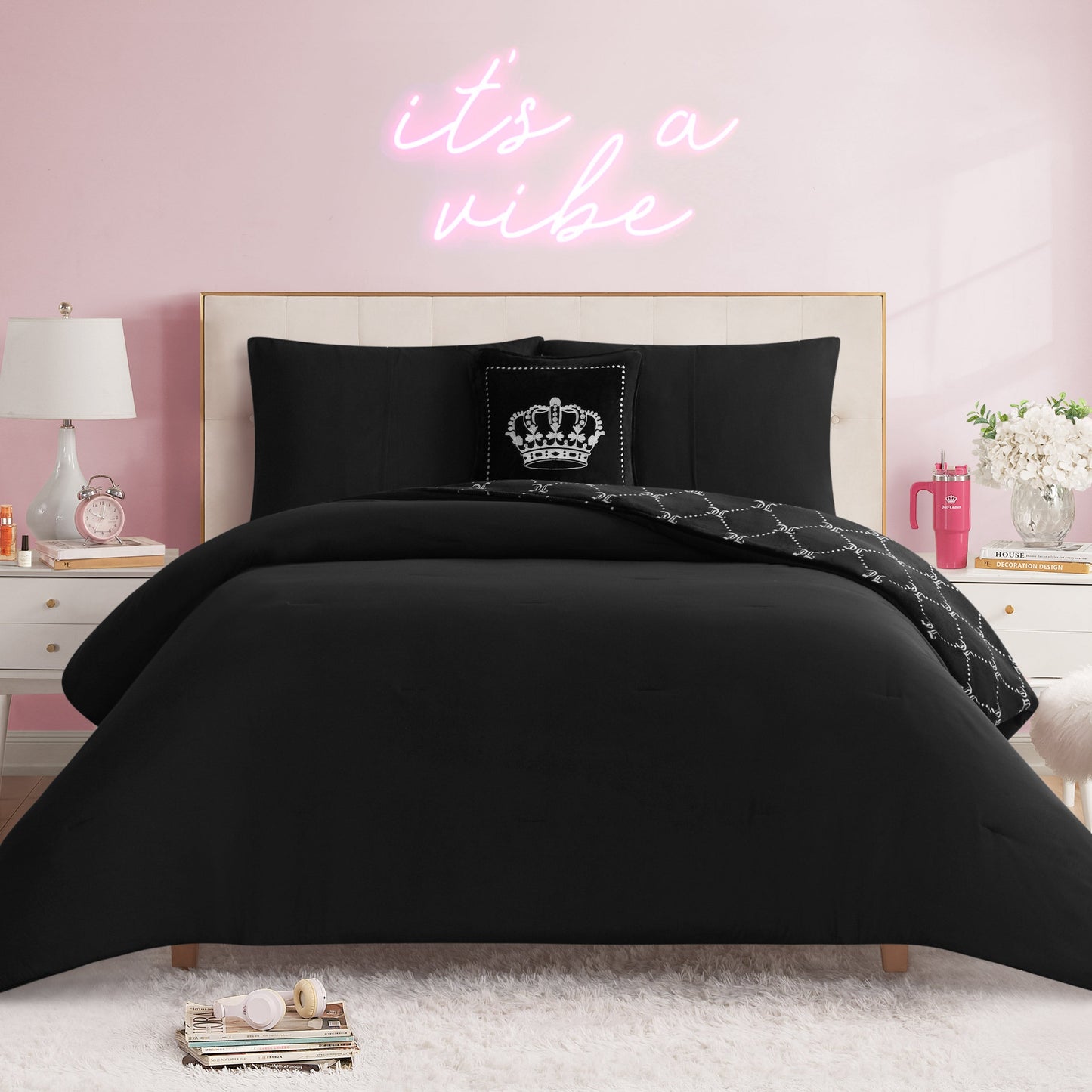 Plush Trellis Link Reversible Comforter Set - Black Trellis Link - Juicy Couture