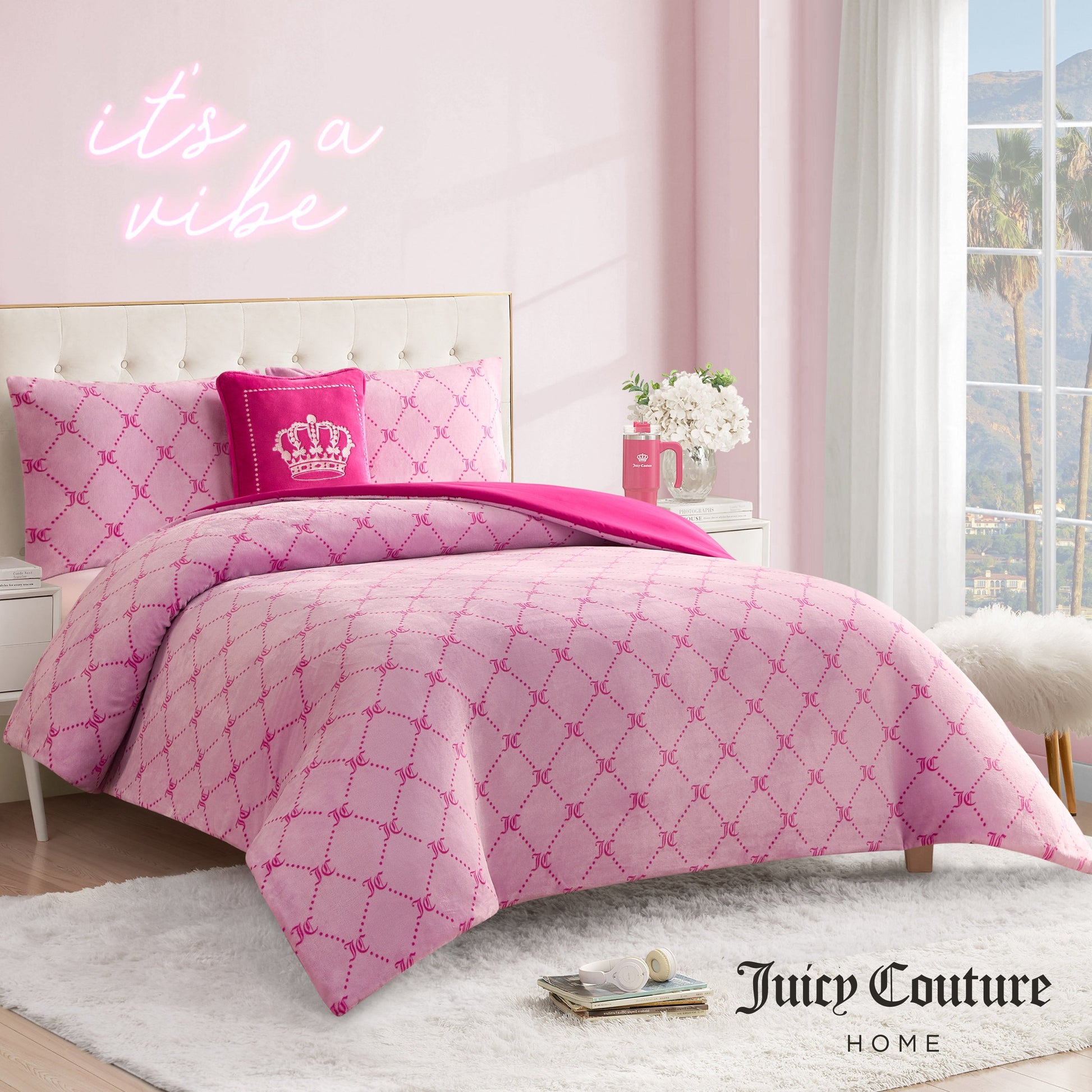 Plush Trellis Link Reversible Comforter Set - Pink Trellis Link - Juicy Couture