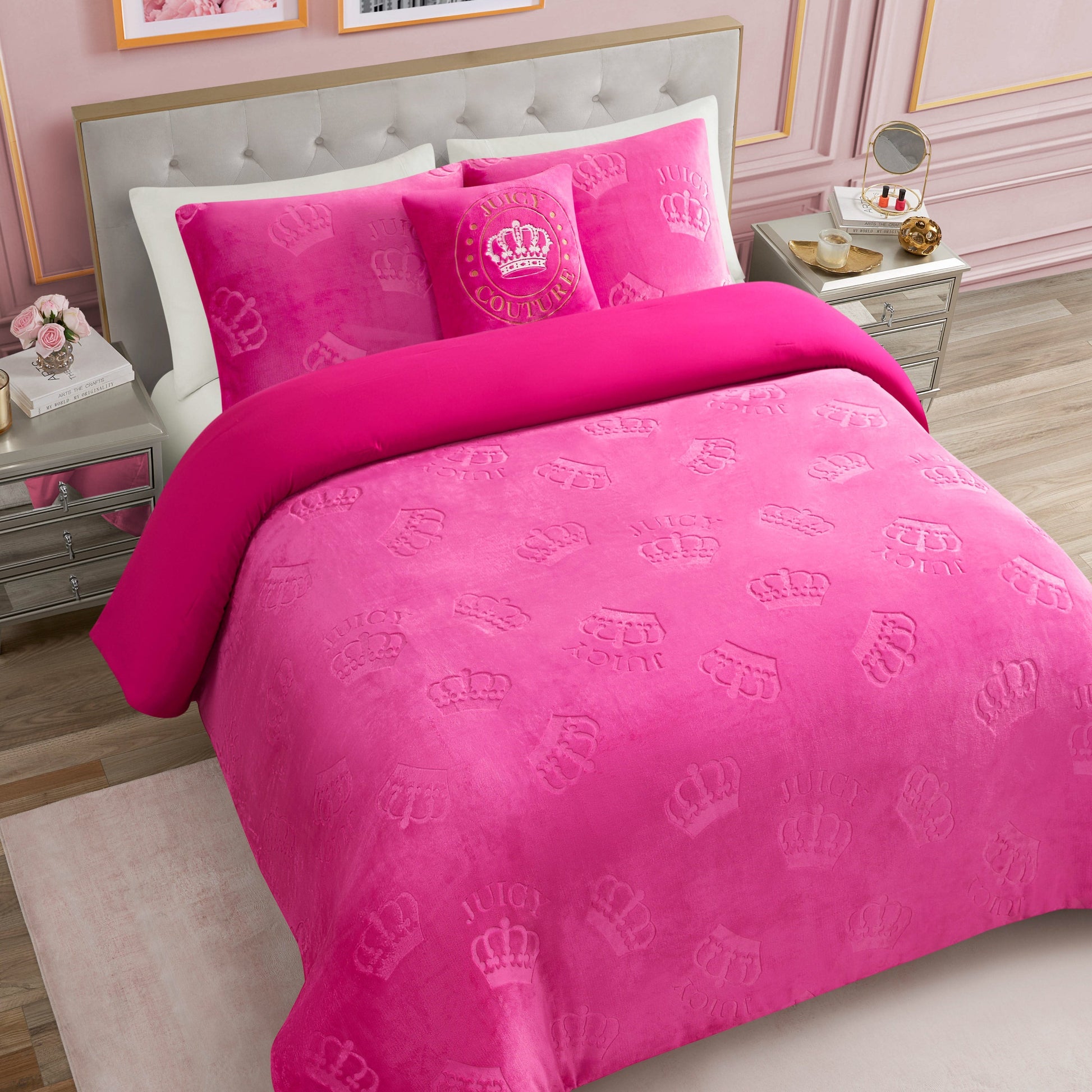 Embossed Plush Crown Comforter Set - Hot Pink Crown - Juicy Couture