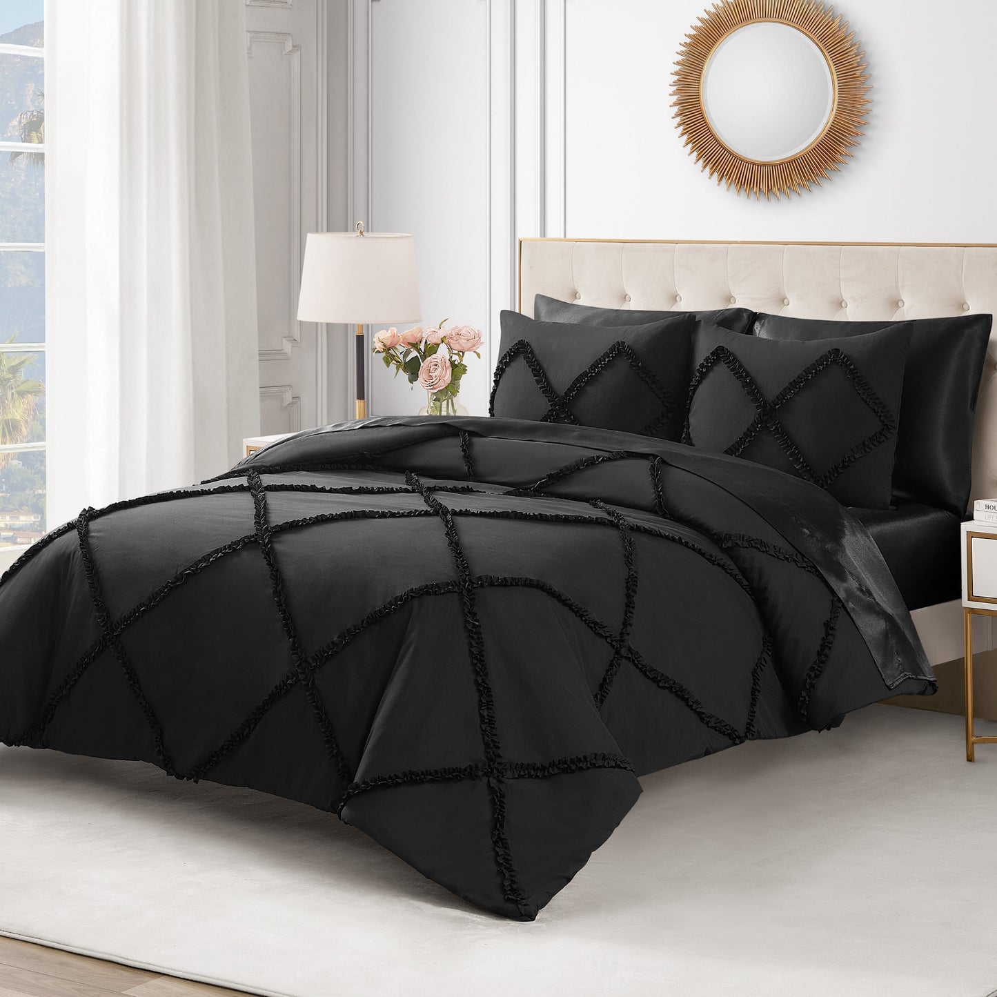 Diamond Ruffle Comforter Set - Black - Juicy Couture