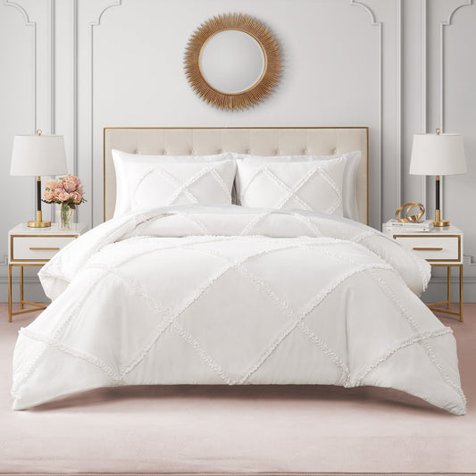 Diamond Ruffle Comforter Set - White - Juicy Couture