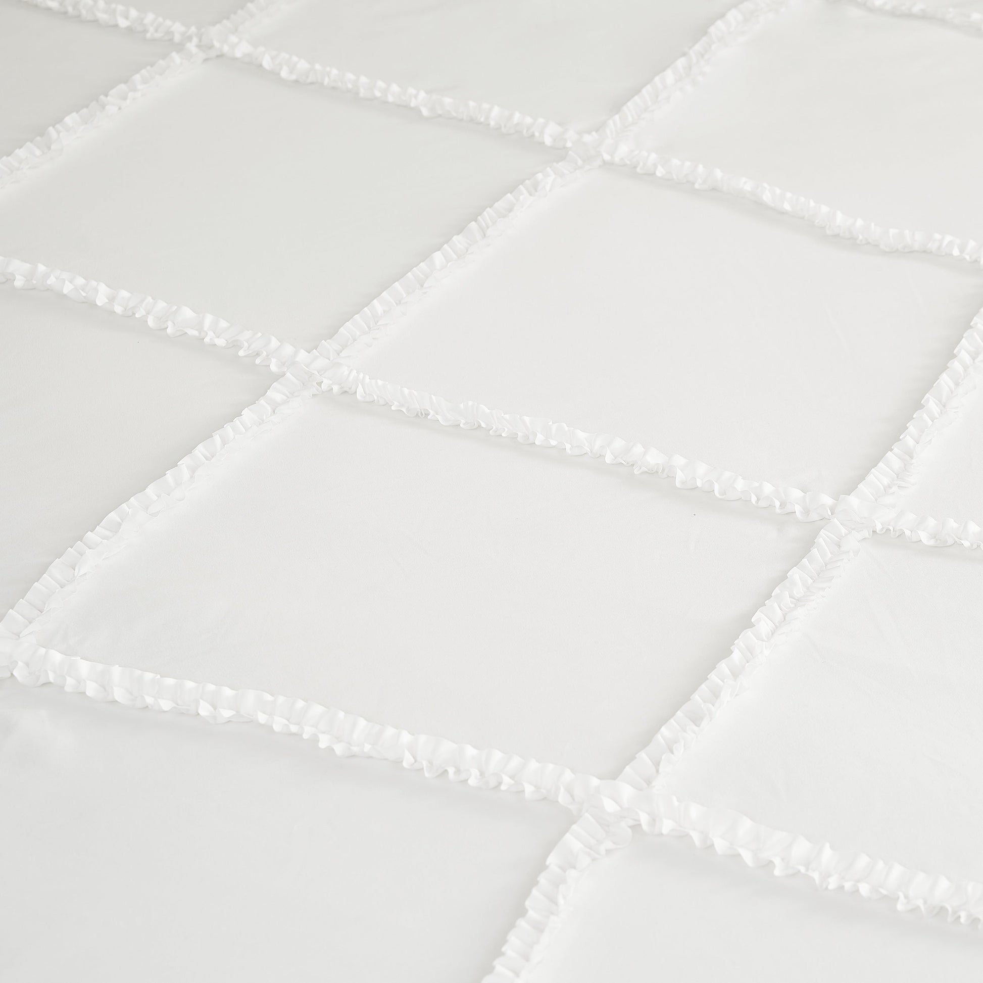 Diamond Ruffle Comforter Set - White - Juicy Couture