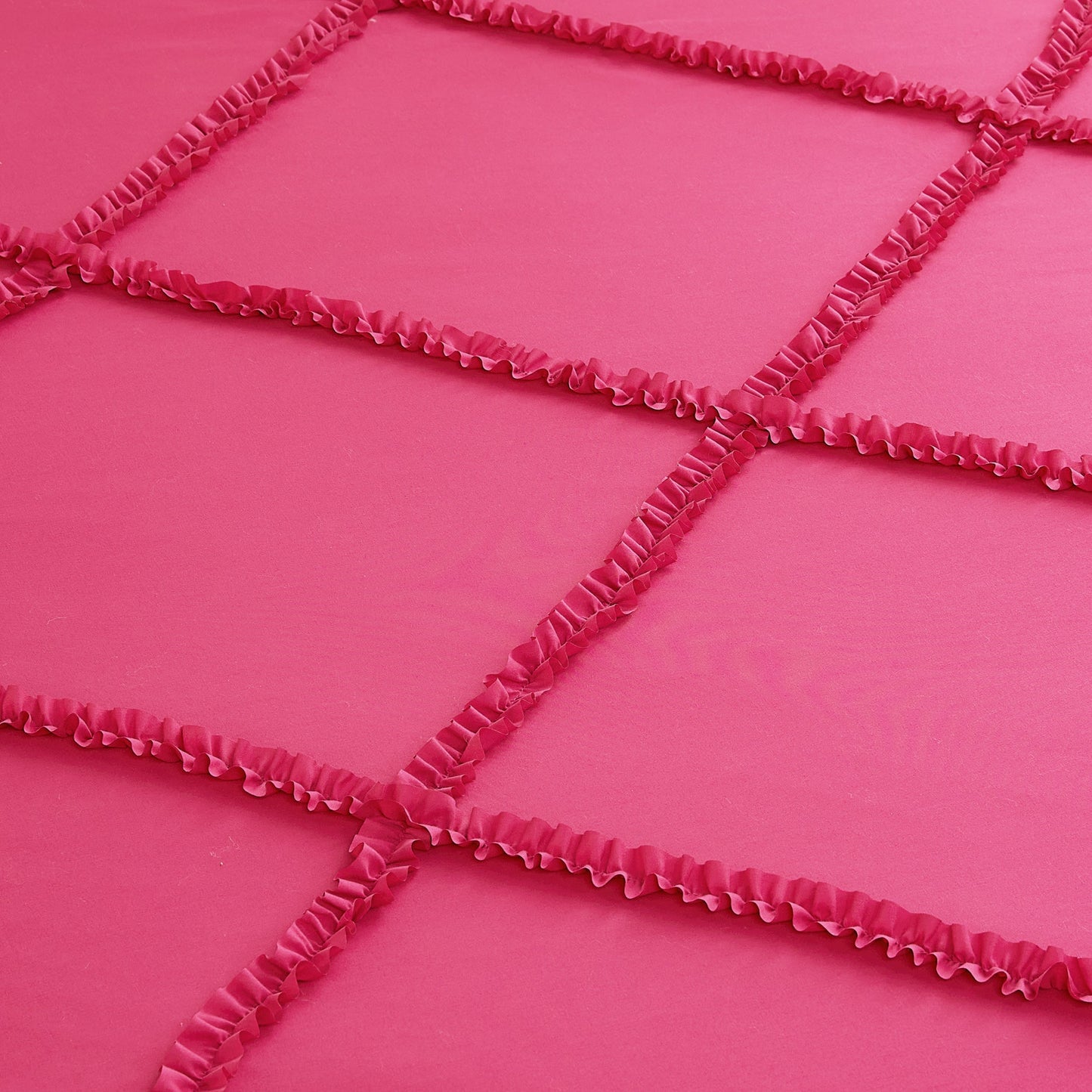 Diamond Ruffle Comforter Set - Hot Pink - Juicy Couture