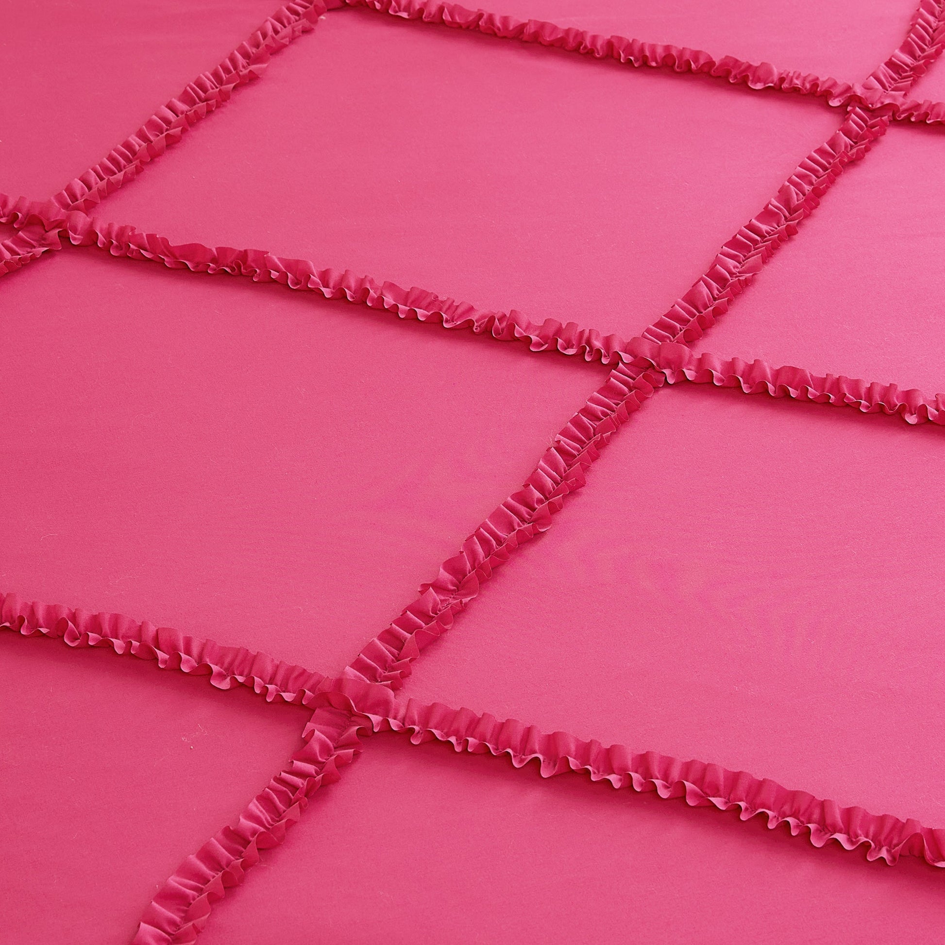Diamond Ruffle Comforter Set - Hot Pink - Juicy Couture