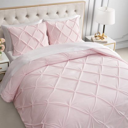 Kiss Pleat Micromink Comforter Set - Light Pink - Juicy Couture