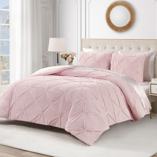 Kiss Pleat Micromink Comforter Set - Light Pink - Juicy Couture
