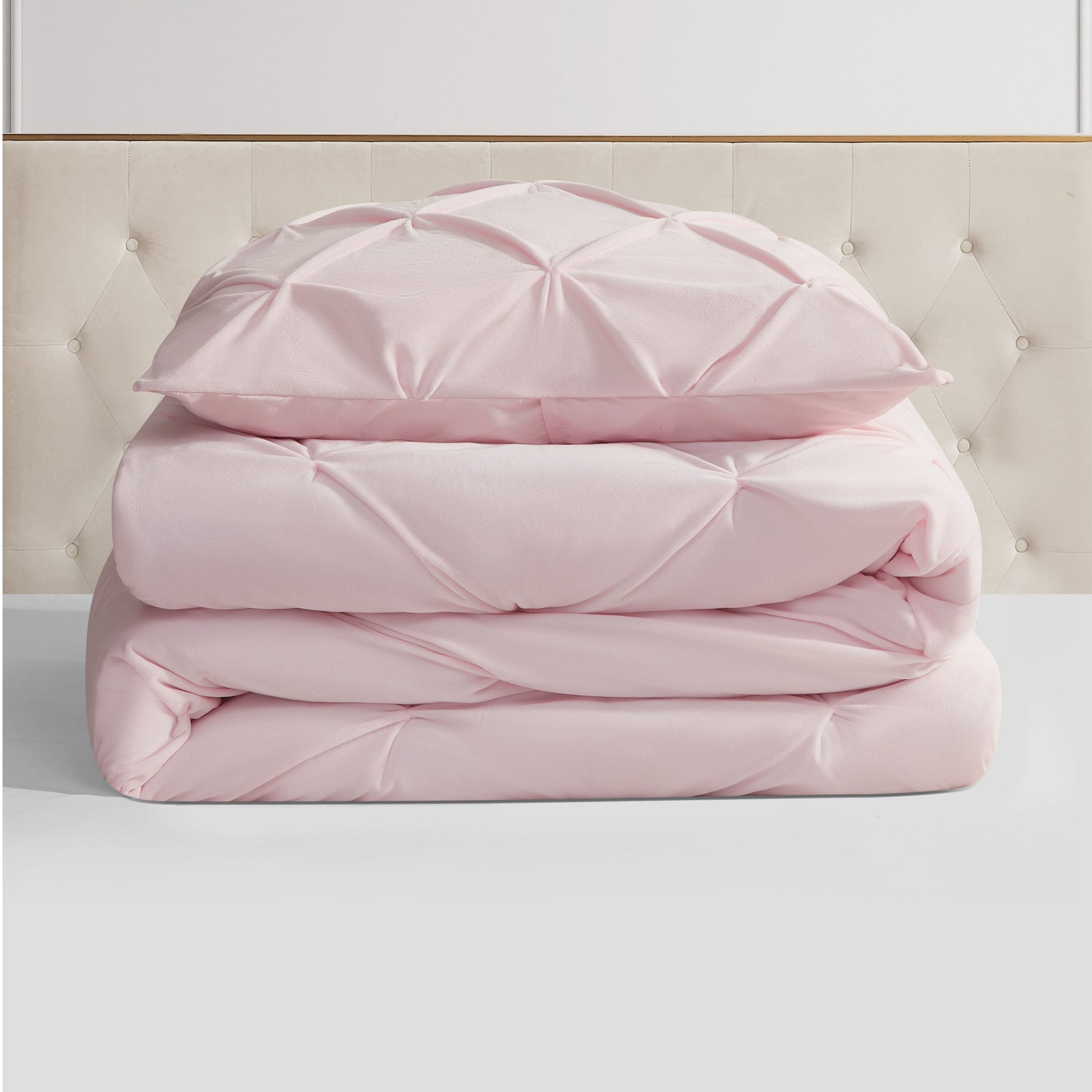 Kiss Pleat Micromink Comforter Set - Light Pink - Juicy Couture