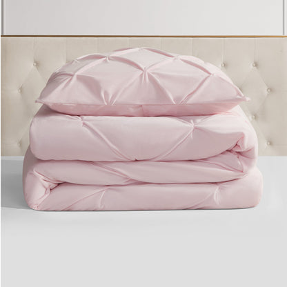 Kiss Pleat Micromink Comforter Set - Light Pink - Juicy Couture