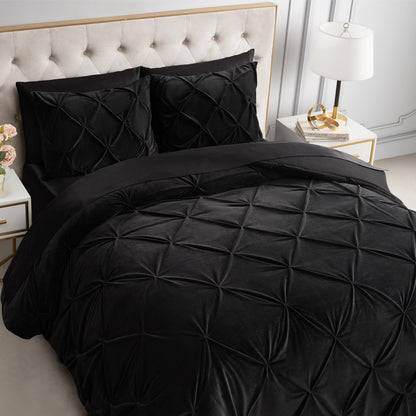 Kiss Pleat Micromink Comforter Set - Black - Juicy Couture