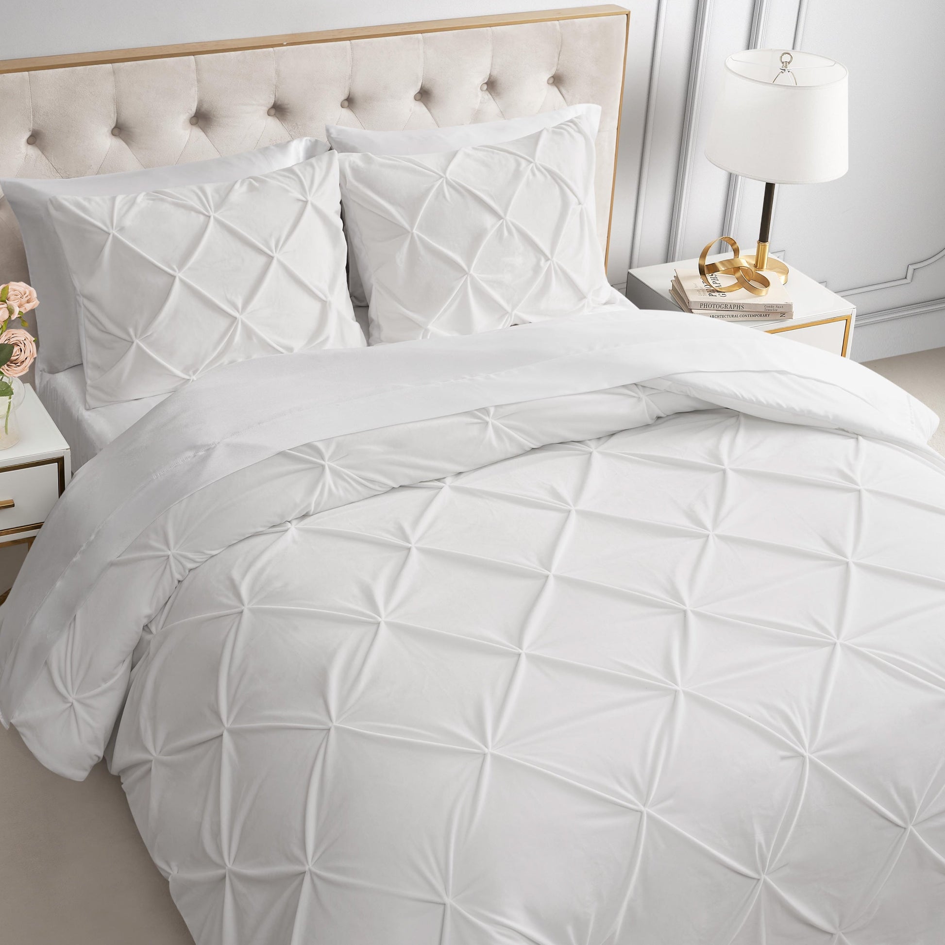 Kiss Pleat Micromink Comforter Set - White - Juicy Couture