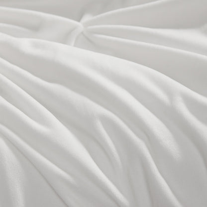 Kiss Pleat Micromink Comforter Set - White - Juicy Couture
