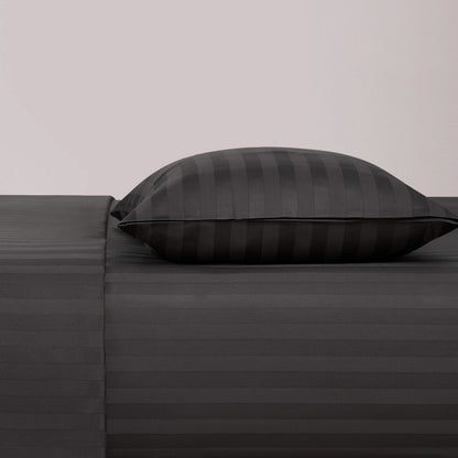 Royal Dreams Sheet Set - Jet Black - Juicy Couture