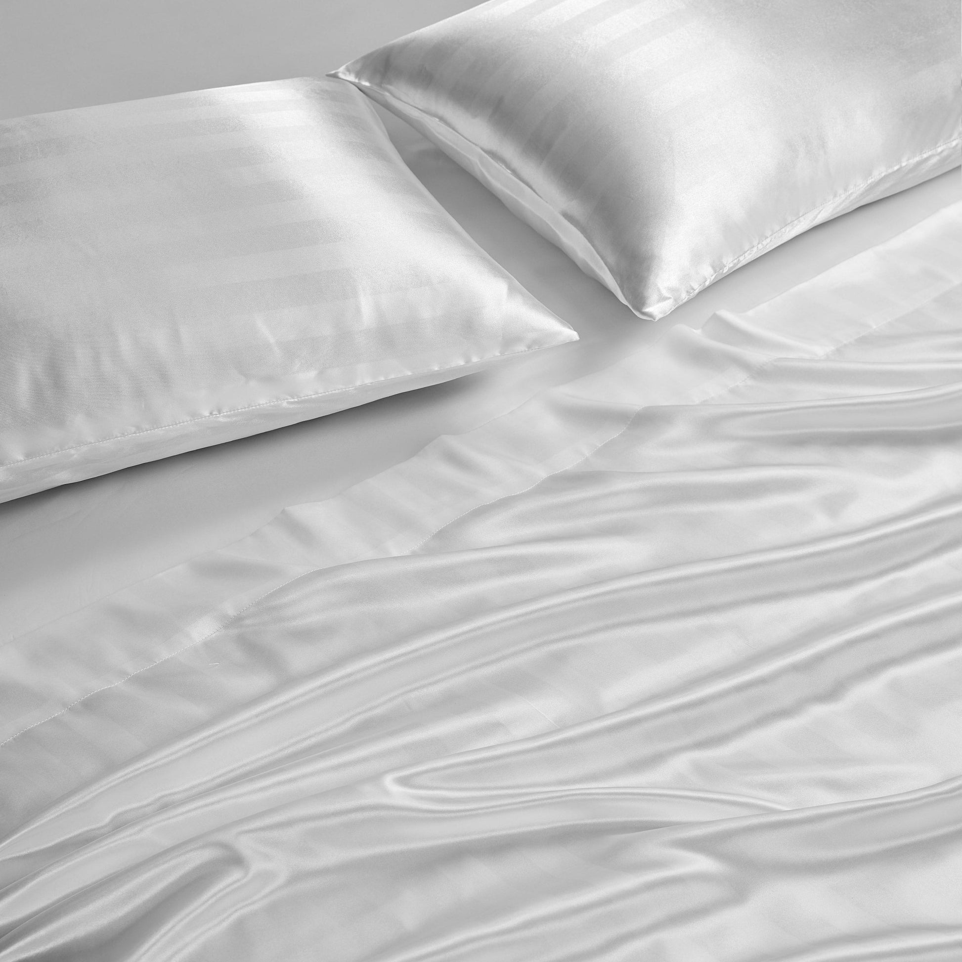Damask Stripe Satin Sheet Set - Brilliant White - Juicy Couture