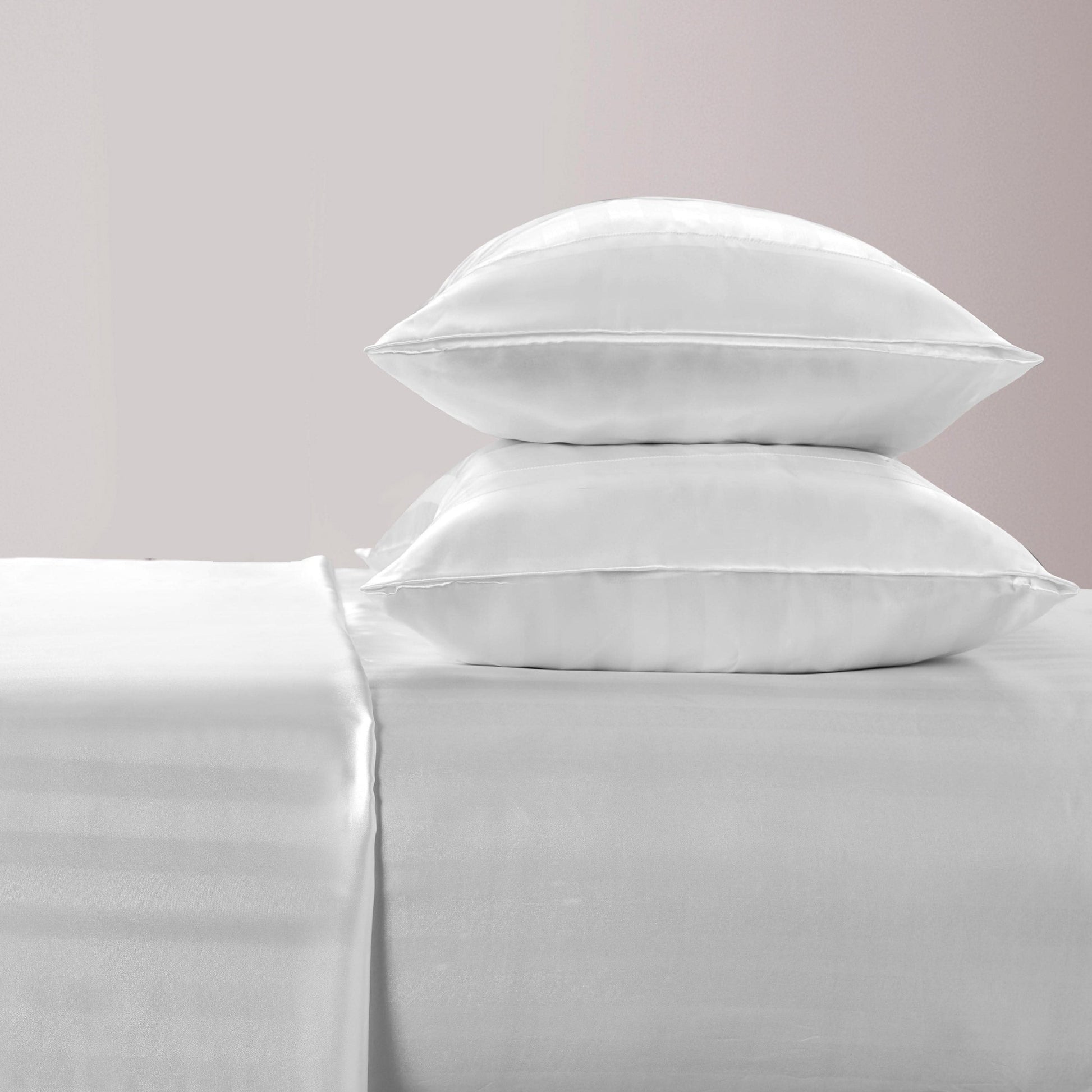 Damask Stripe Satin Sheet Set - Brilliant White - Juicy Couture