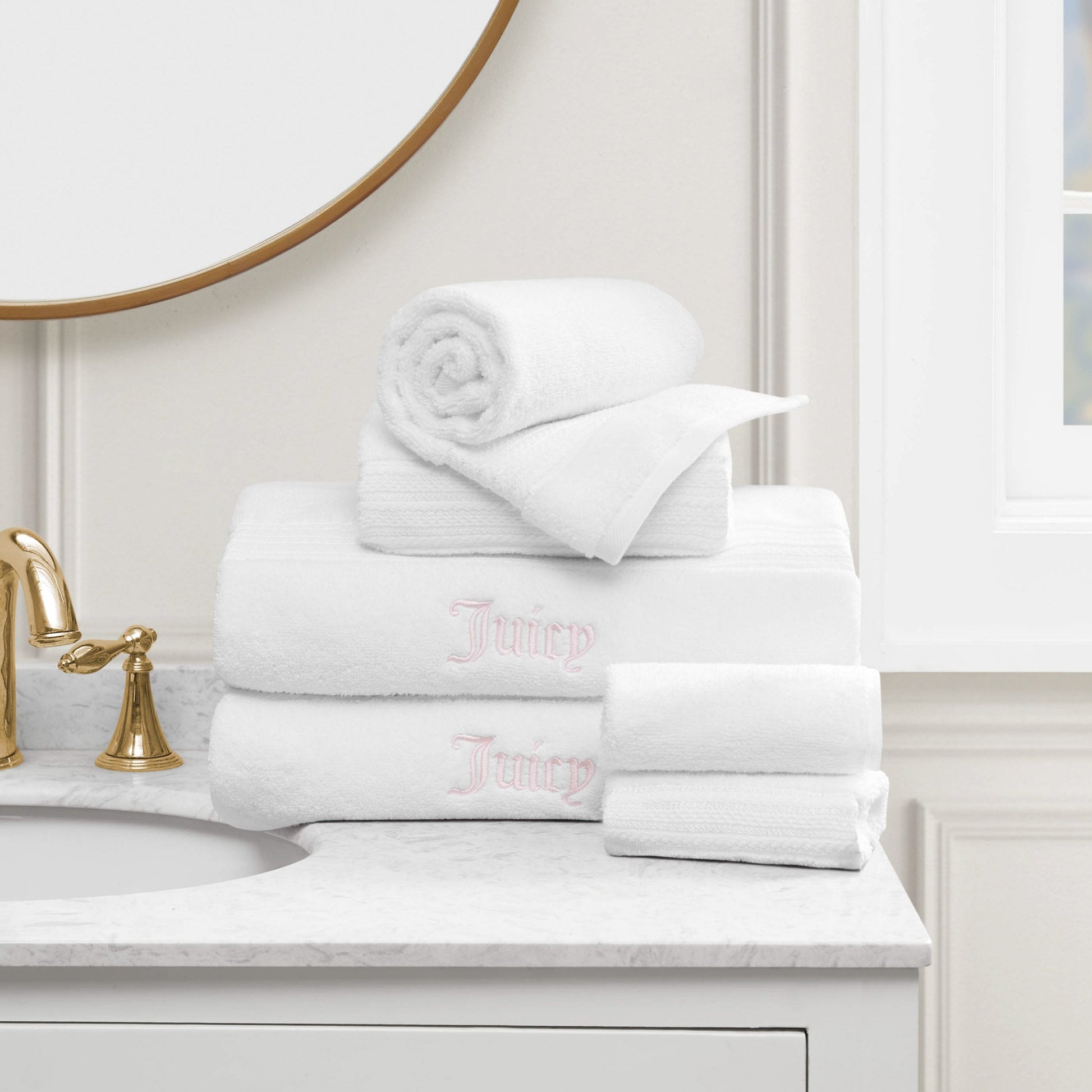 Alyssa Bath Towel Set - White - Juicy Couture