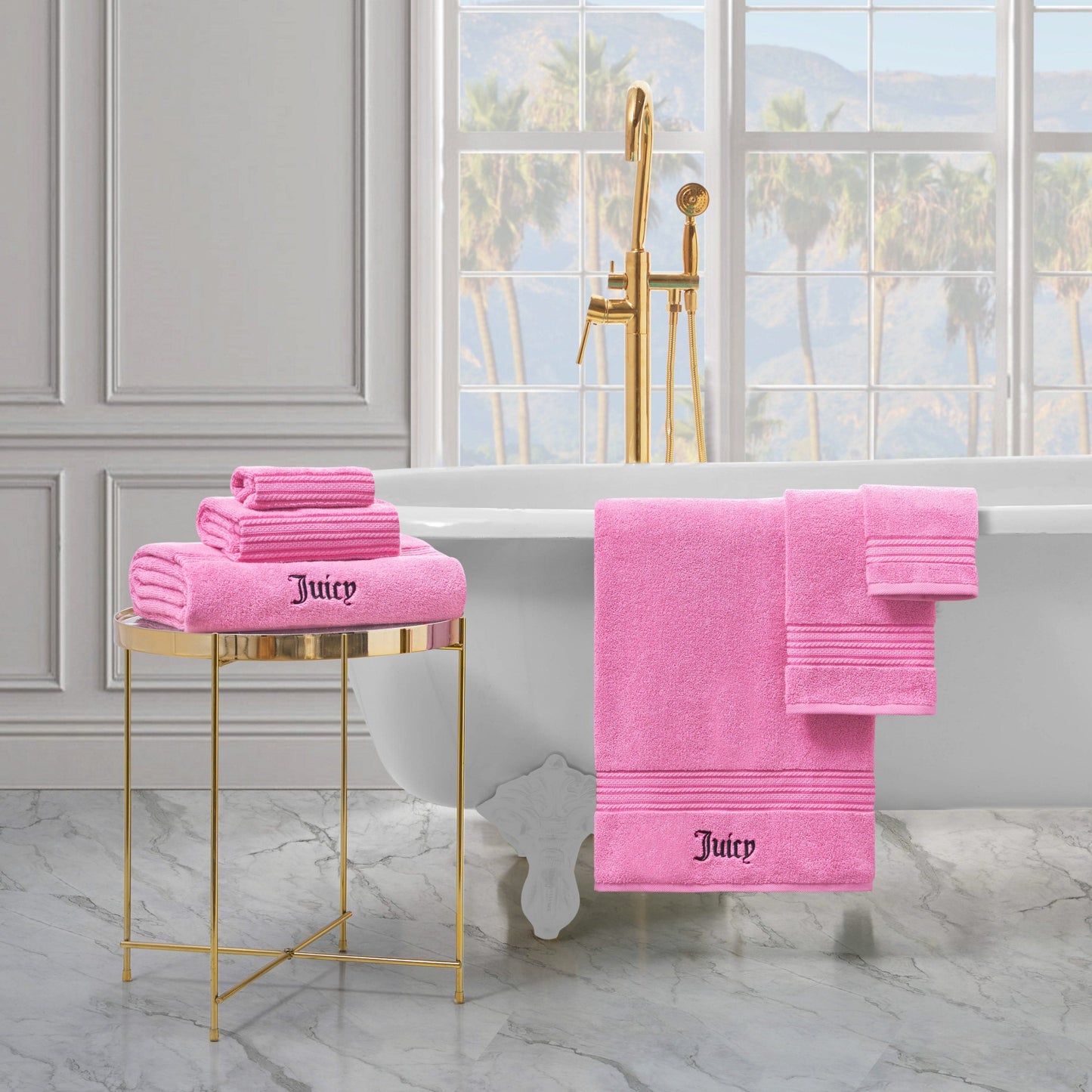 Alyssa Bath Towel Set - Hot Pink - Juicy Couture