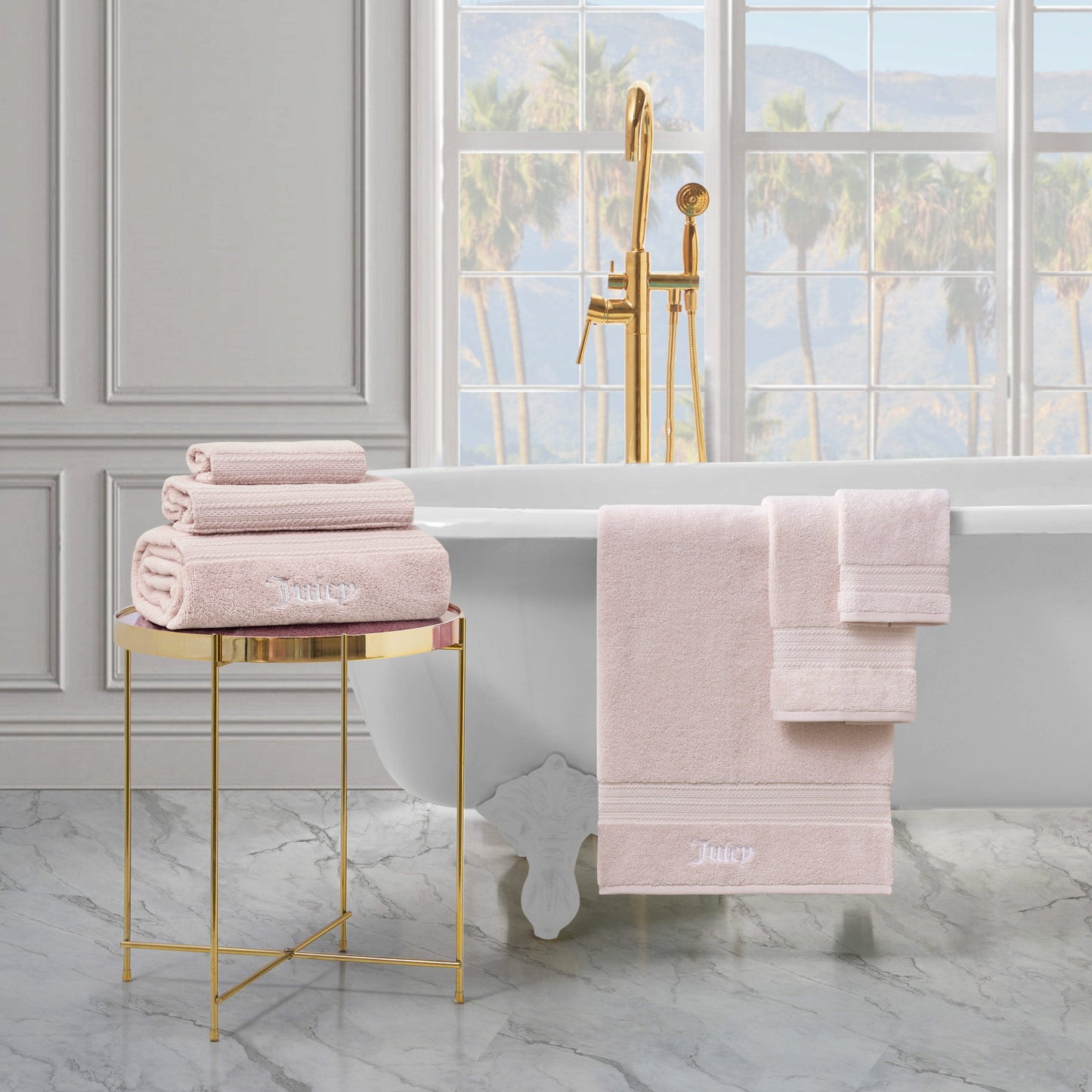 Alyssa Bath Towel Set - Pink - Juicy Couture