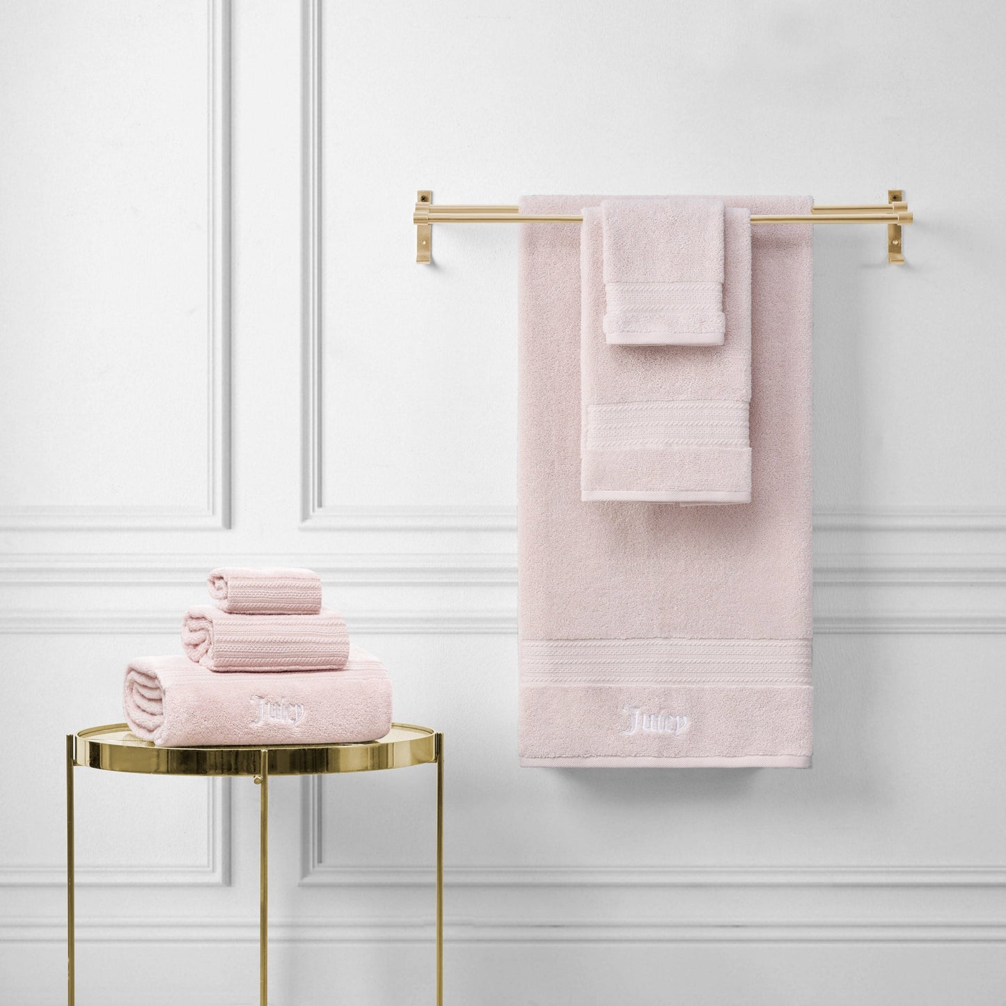 Alyssa Bath Towel Set - Pink - Juicy Couture