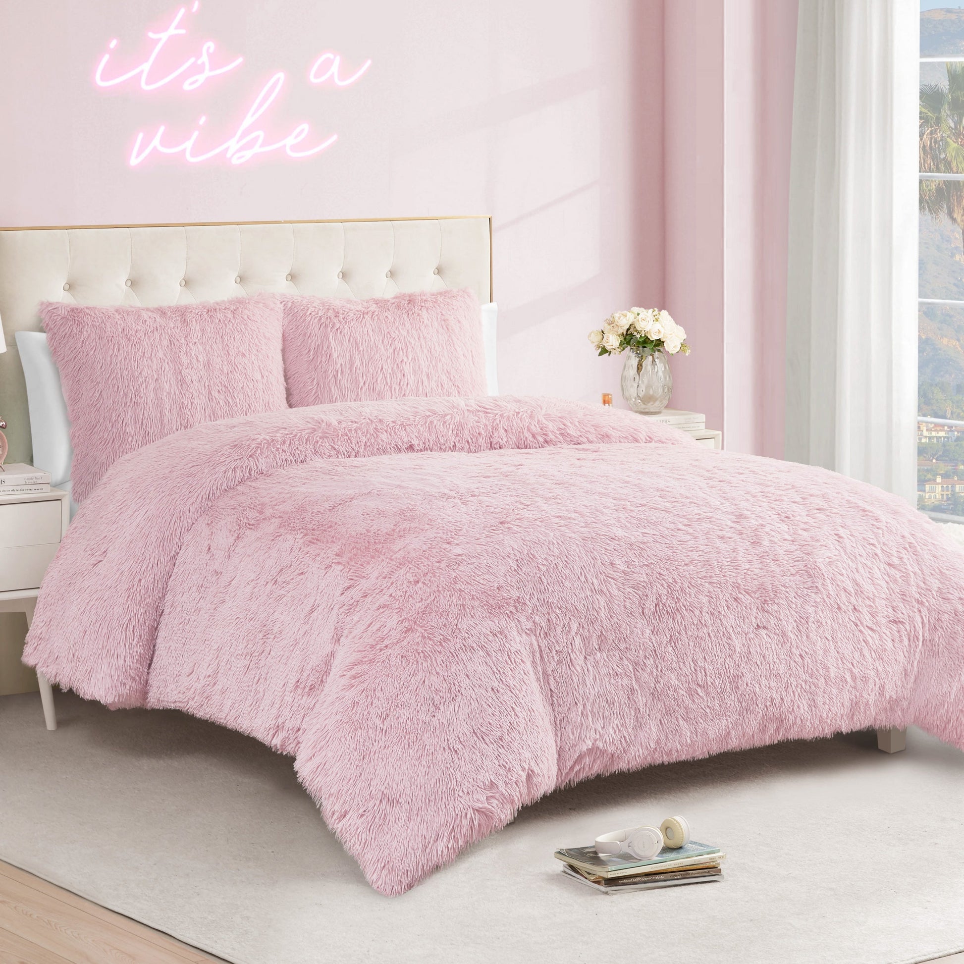 Shaggy Faux Fur Comforter Set - Pink - Juicy Couture