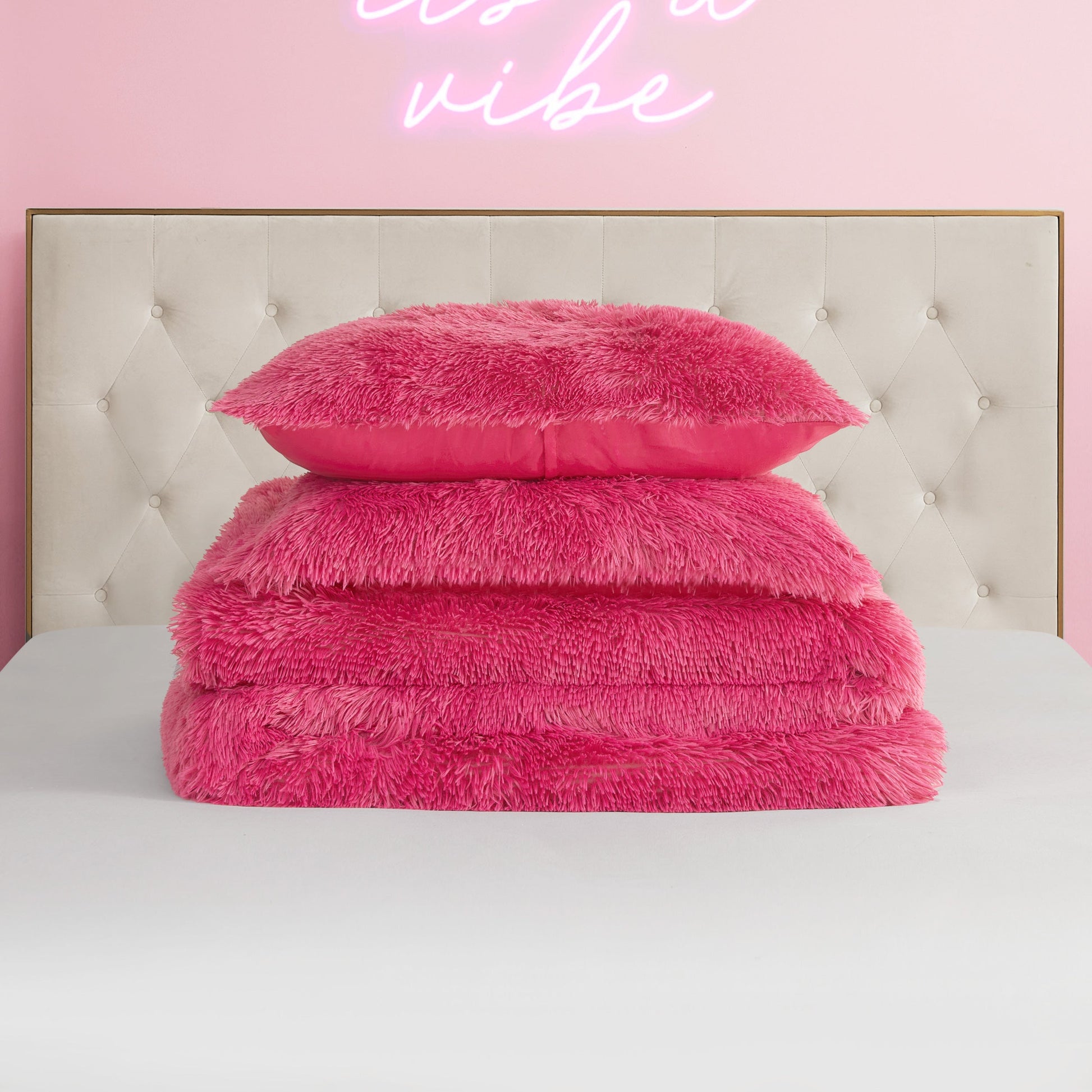 Shaggy Faux Fur Comforter Set - Hot Pink - Juicy Couture
