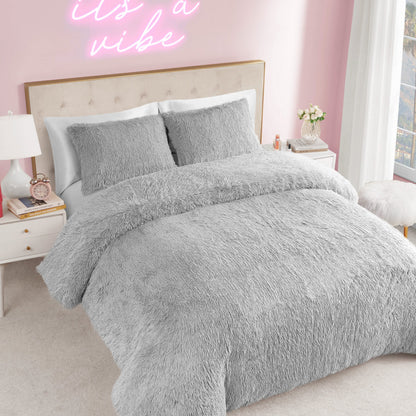 Shaggy Faux Fur Comforter Set - Gray - Juicy Couture