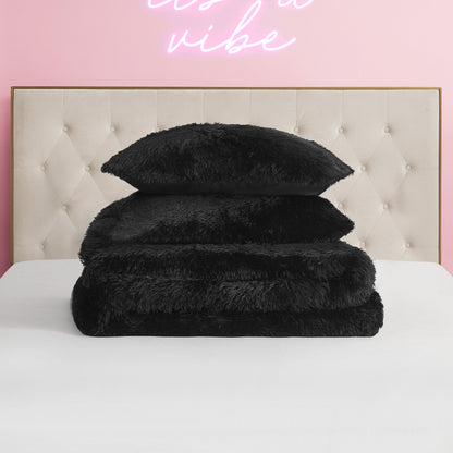 Shaggy Faux Fur Comforter Set - Black - Juicy Couture
