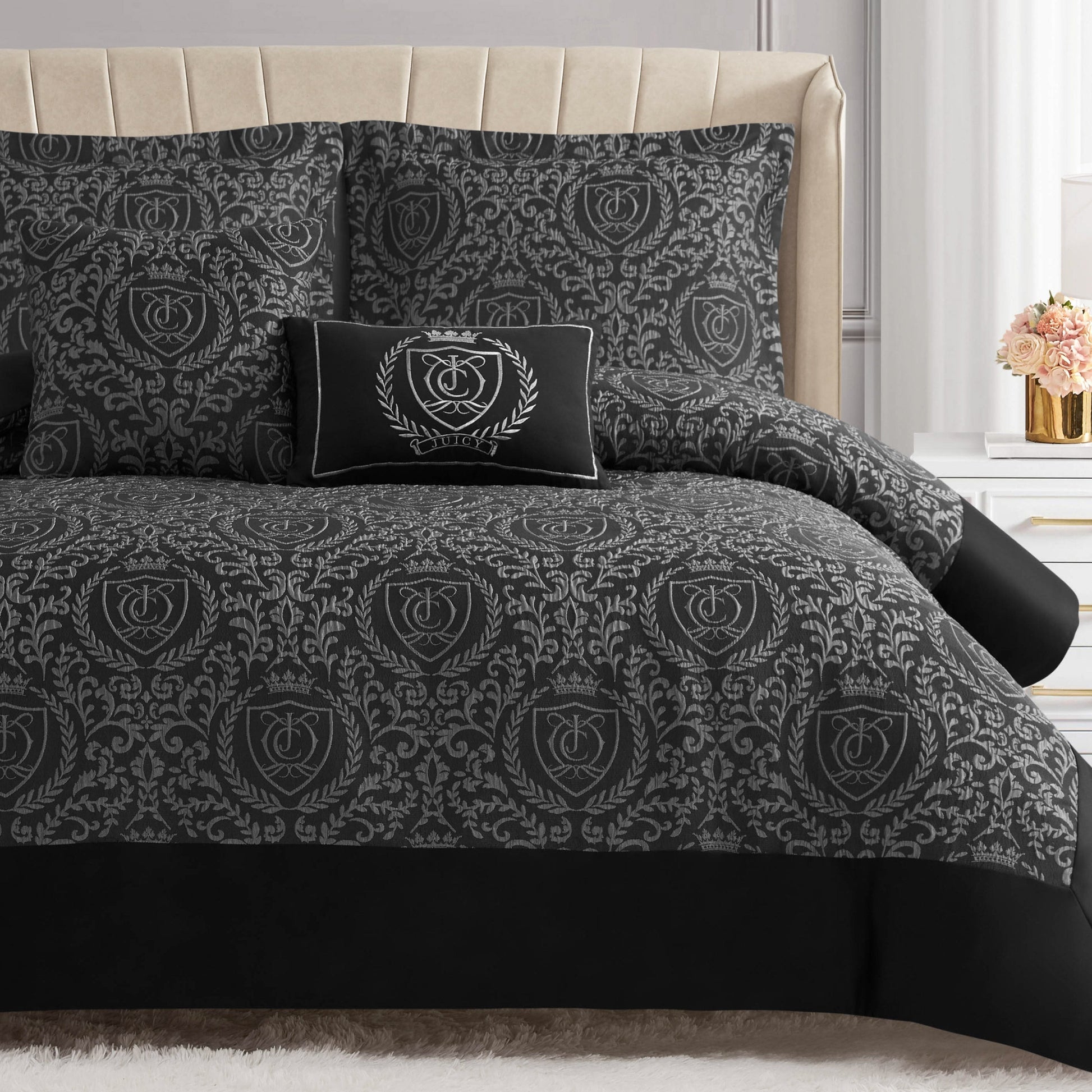 Dovona Comforter Set - Black - Juicy Couture