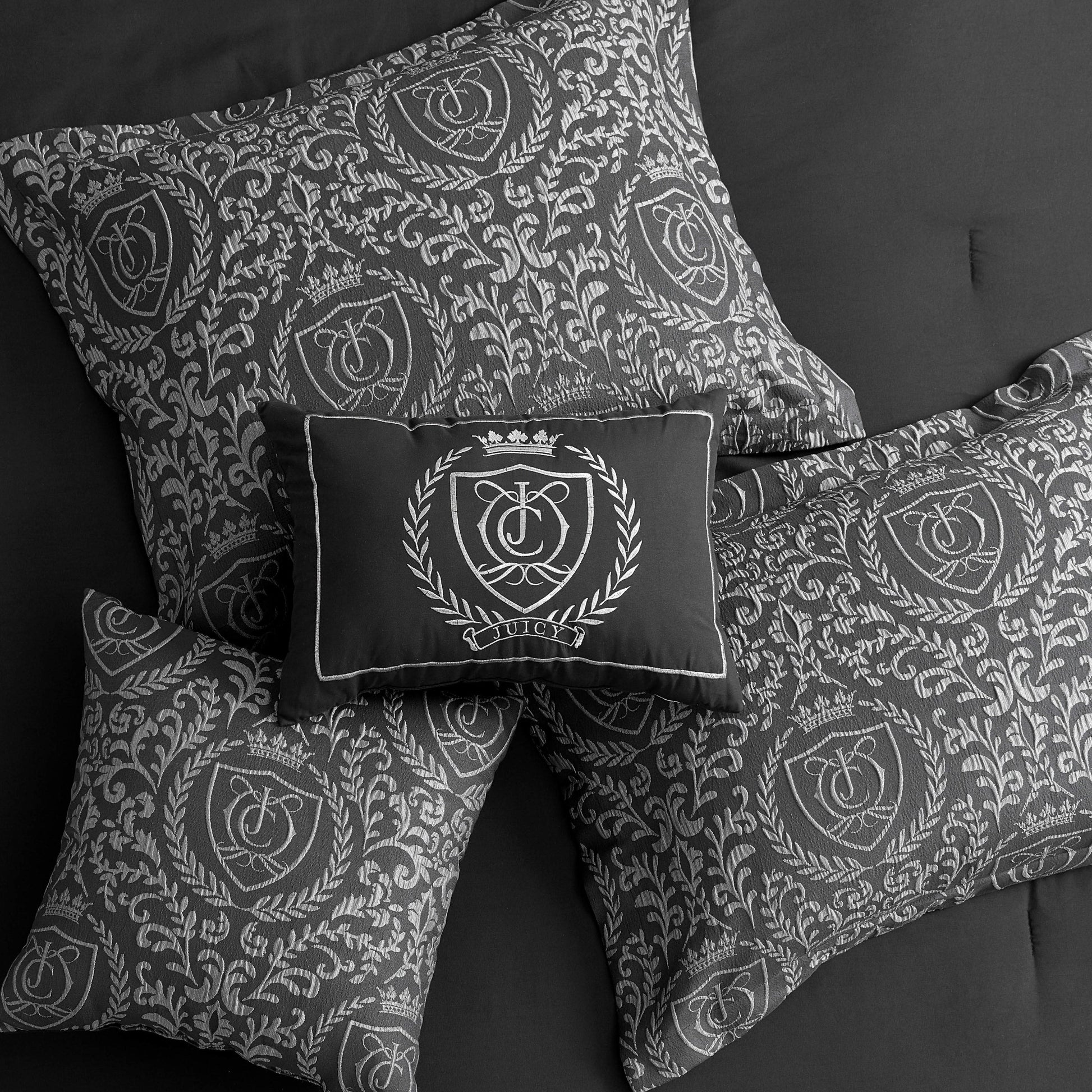 Dovona Comforter Set - Black - Juicy Couture