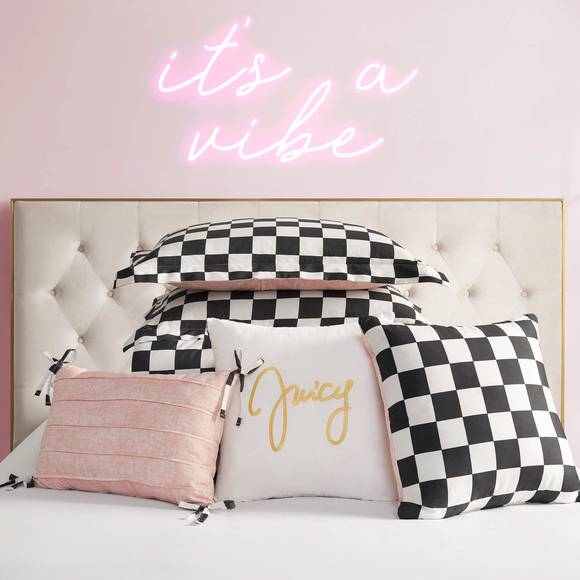 Checkerboard Reversible Comforter Set - Black/White - Juicy Couture