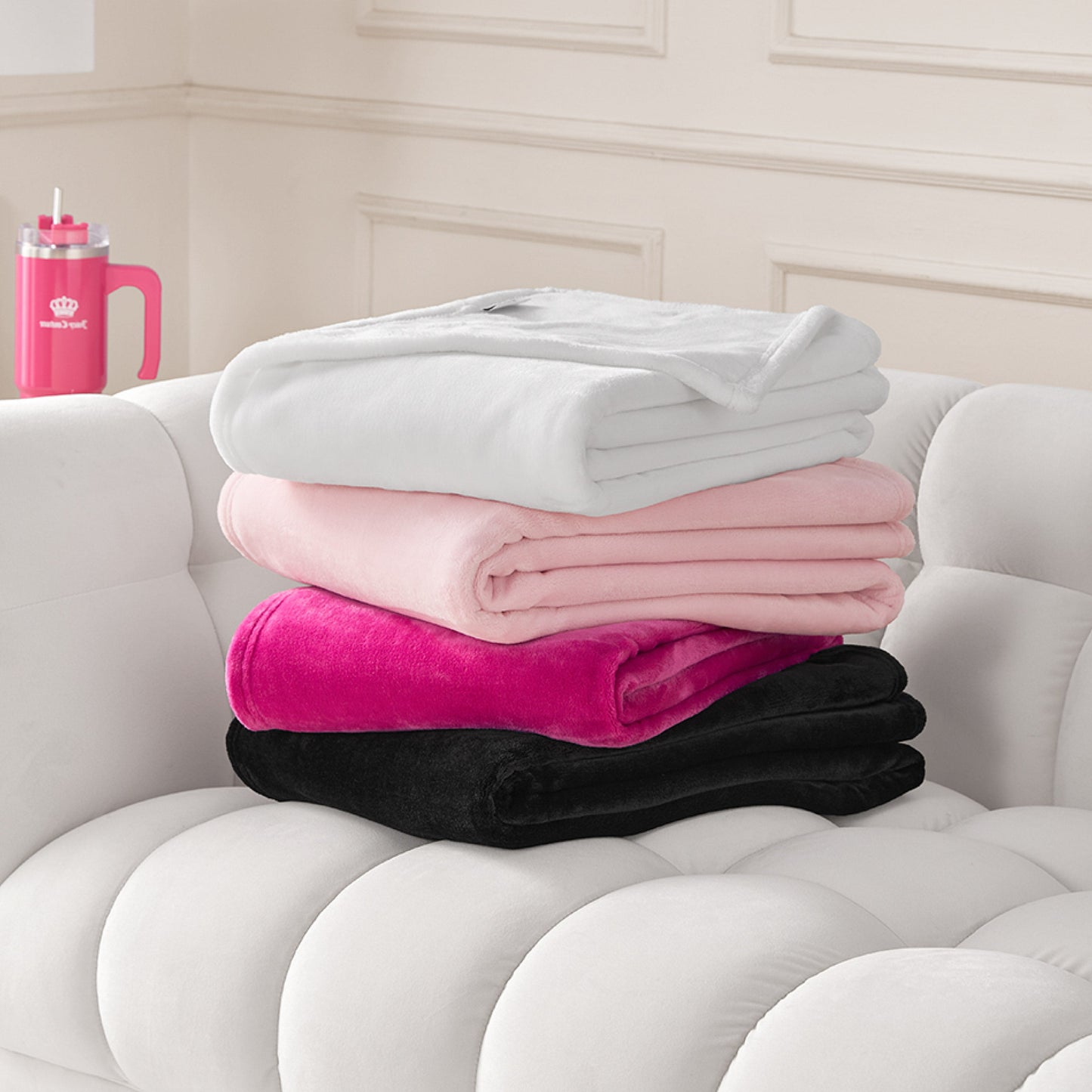Solid Plush Throw Blanket - Black - Juicy Couture