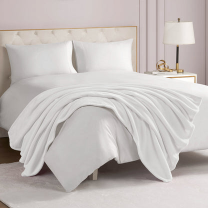 Solid Plush Throw Blanket - White - Juicy Couture