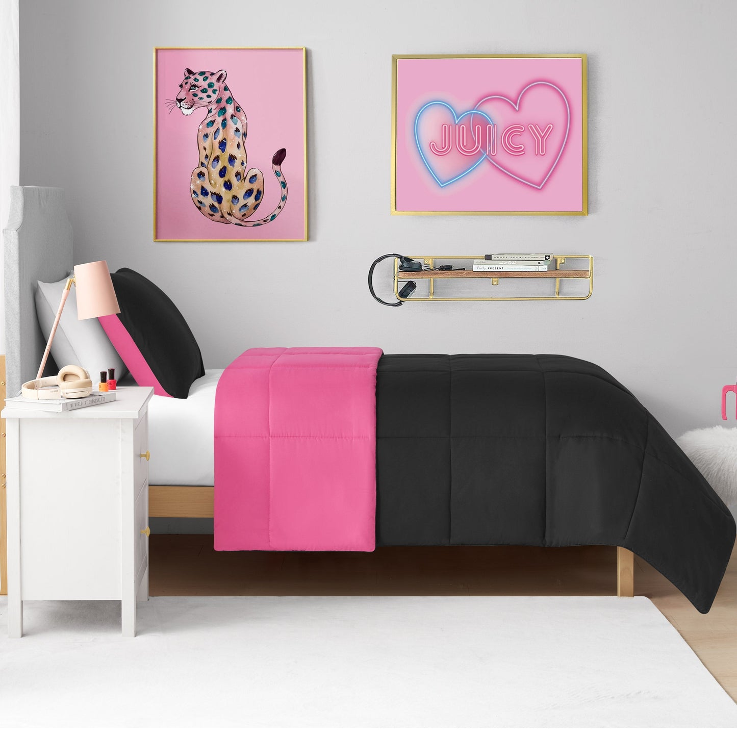 Box Stitch Reversible Comforter Set - Black/Hot Pink - Juicy Couture